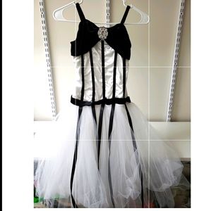 Dance Ballet Dress - Size 12-14 (M)